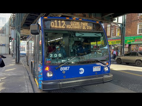 Q112 Bus