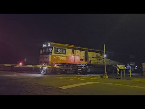 2PM9 SCT up "Dark Ghost" (SCT SCT SCT CSR), Forrestfield to Laverton, 2230, 26/6/25, Ararat West VIC