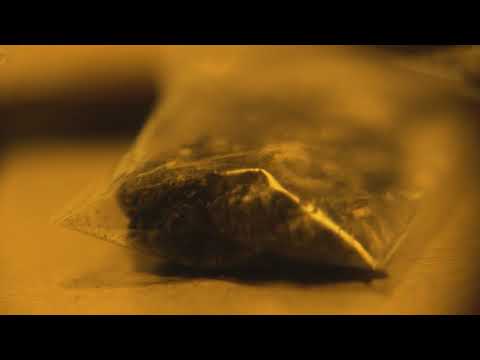 Video thumbnail for L�-haut