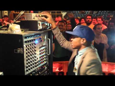 Young Warrior Sound System @ UNOD Weekender 24.04.15 pt2