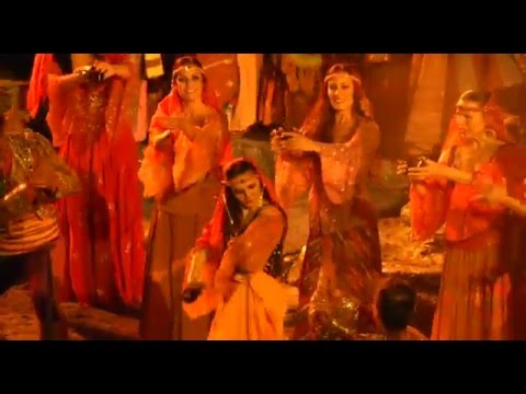 Il Trovatore - Coro degli zingari - Arena di Verona