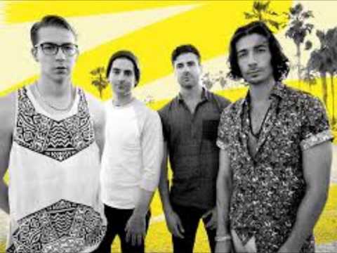 Zedd vs Hardwell and Bingo Players - Rude Knocking (Alec Vale Mashup)