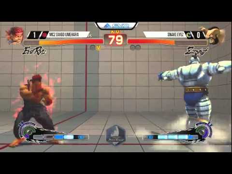 Daigo (Evil Ryu) vs Snake Eyez (Zangief) - EVO 2015 USF4