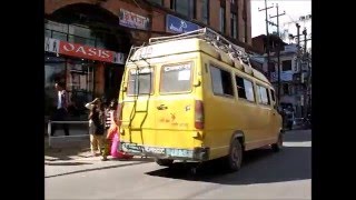 2014-10-17 Another taxi ride, Kathmandu