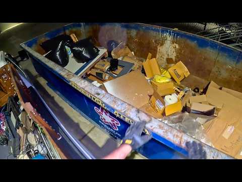 Dumpster Diving "Lot's Of Fun Stuff In Here!"