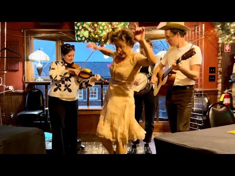 Short Nite of (Buckdance) Trouble - Miss Moonshine & Bill & the Belles - Eddie’s Attic