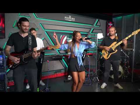 Bella Santiago - Pantera 🔴LIVE SESSION @Radio3netTV