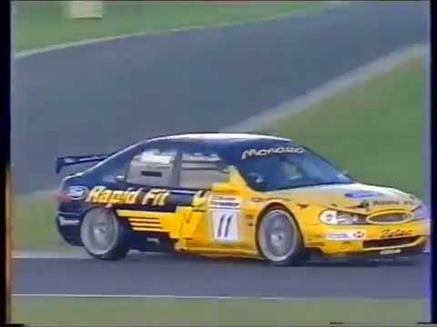 BTCC 2000: Ford Mondeo Super Tourer vs Road Going Cars
