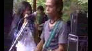 Download lagu cinta yang sempurna-mantanku.monata kediri mp3