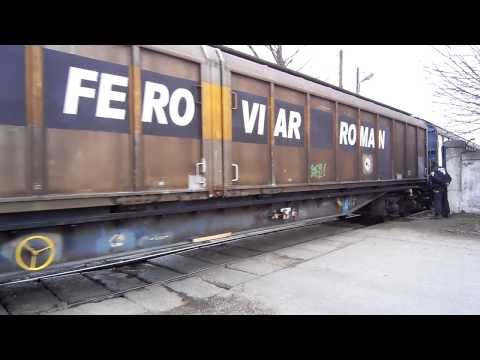 Manevra la Terminalul Grampet Logistics din Chitila cu divrse vagoane de marfa, 25.02.2014