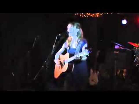 ELYSE BUCKLEY Captured Live @ FUSION CAFE By Curtis J.Quinn