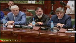 Рамзан Кадыров представил членам кабинета министров ЧР нового Председателя Правительства