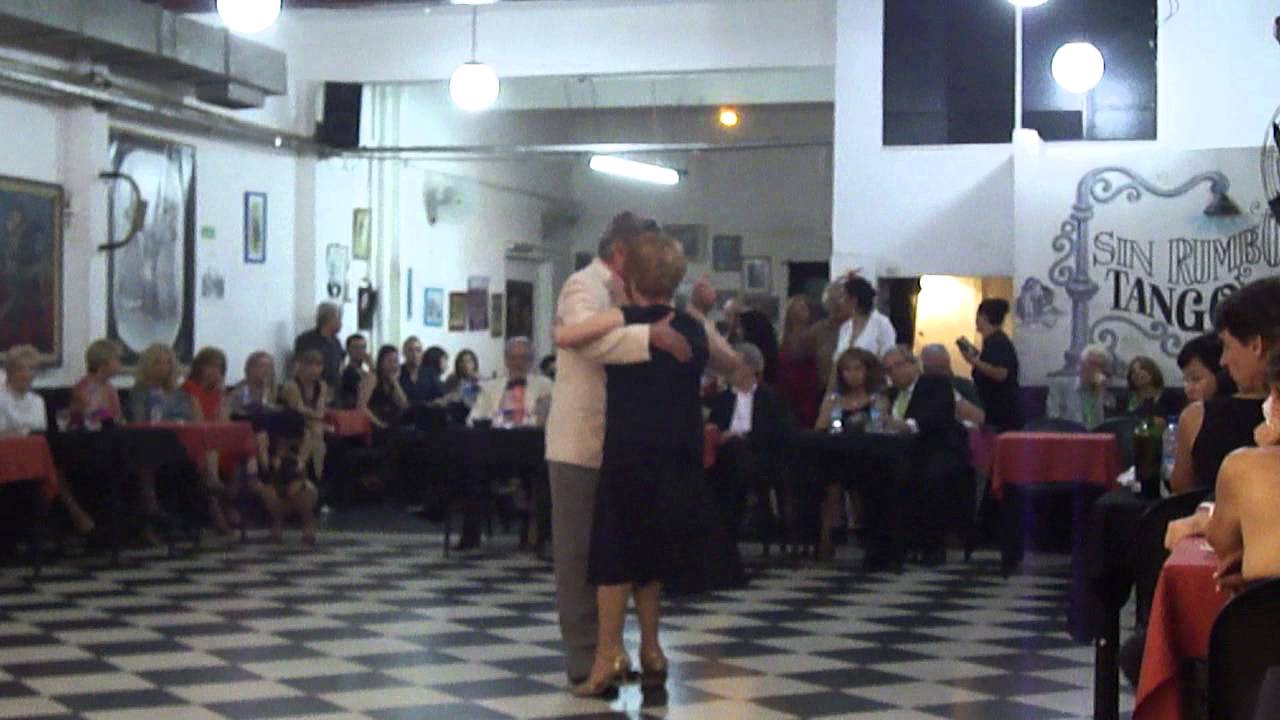 Sin Rumbo, la leyenda, hoy bailan Elvira y Osvaldo Agudio -1
