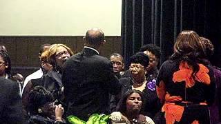 Bettye Nelson-Ransom singing "I Know the Lord Will Make a Way"