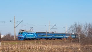 preview picture of video 'ВЛ40у-1488.1 с поездом 54 Санкт-Петербург - Киев'