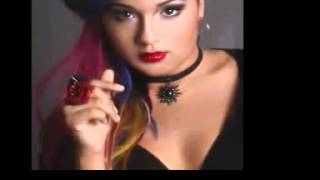 Tatiana Owens- Pendulum, lyrics