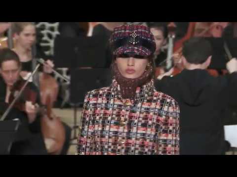 CHANEL MÉTIERS D’ART PARIS-HAMBURG 2017/18 COLLECTION