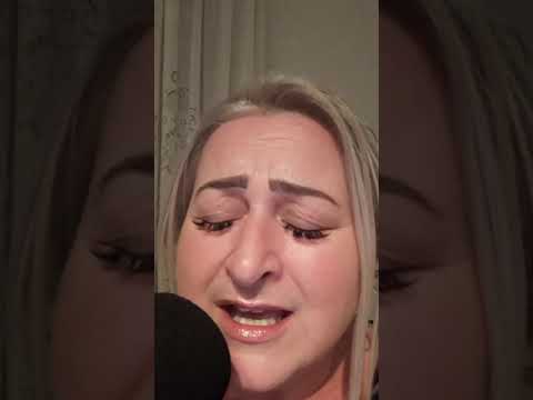 Ah što ćemo ljubav kriti