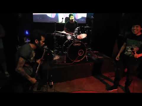 Cacasonica - Glitoris y Lox Maurixxxios - Un Mes Sin Comer y Bulla Live Kruger