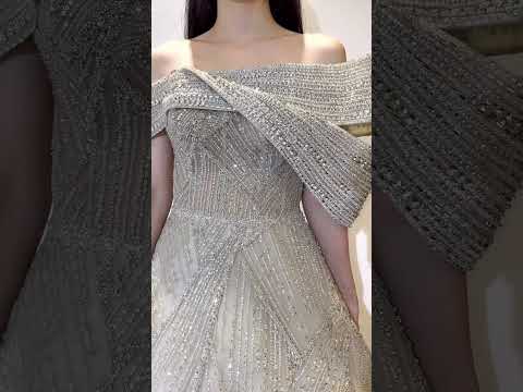 Elegant Off-Shoulder Wedding Gown