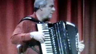 Giancarlo Caporilli suona "Fou rire" di Richard Galliano.