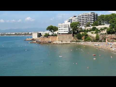 Пляж Салоу в сентябре