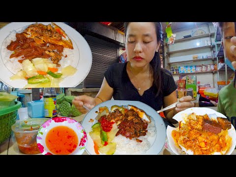 $1.25 A Plate Of Pork Rice - Delicious Breakfast For Sales @ Boeng Tompon Market