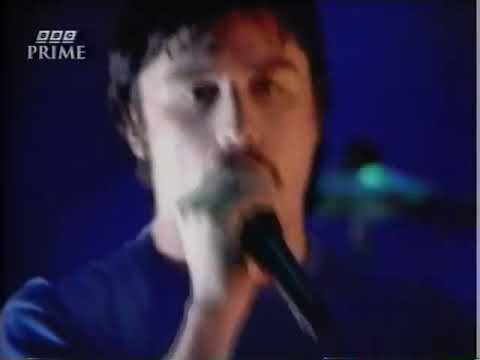 Faith No More Digging the grave Live Top of the pops 4 mar 1995