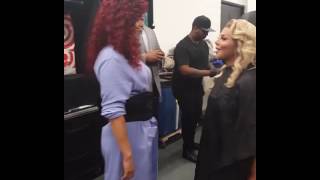 Faith Evans &amp; Lil&#39; Kim chats briefly