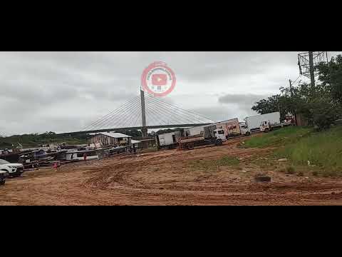 PREFEITURA DE CRUZEIRO DO SUL NO ACRE, FAZ UM PORTO DE QUALIDADE PRA POPULAÇÃO.