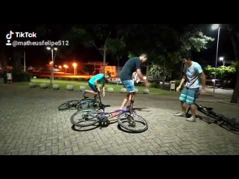 ain ai ai--vai senta pros amigos da boca vai vai vai vai