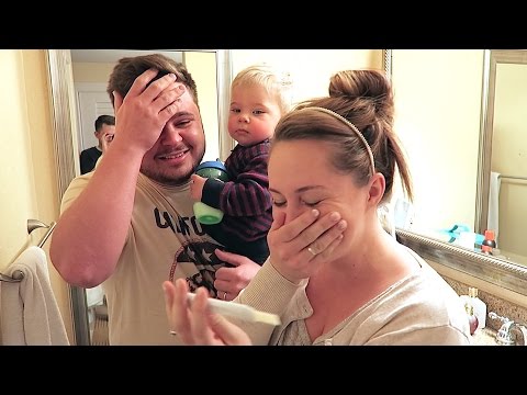 PREGNANCY TEST REACTION! Video