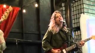 FEELS SXSW 2015 LIVE "Running's Fun" (FEELStheband)