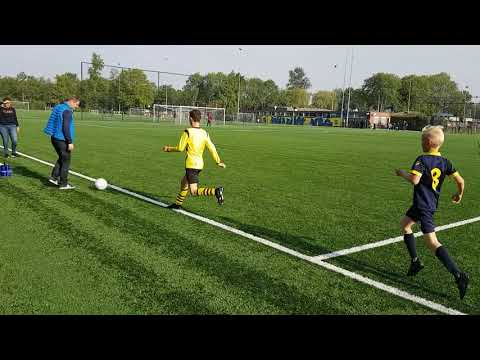 VRC JO13-2 thuis tegen Vliegdorp JO13-1 eerste helft 18052019