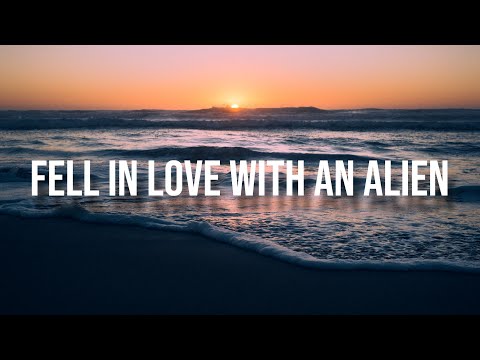 Mike Perry feat. Mentum - Fell In Love With An Alien