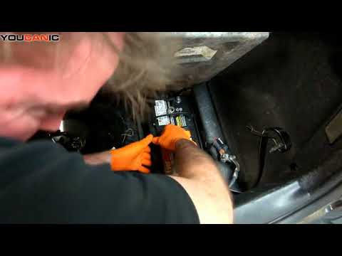 2011–2023 Chrysler 300 Battery Replacement Guide – Ensure Reliable Starting Power DIY Replacement