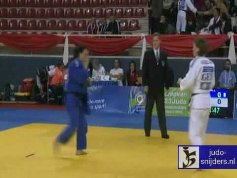 Judo 2009 Antalya: Andreea Stefania Chitu (ROU) - Hannah Brueck (GER) [-57kg] final
