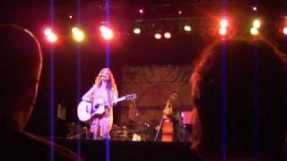 Patty Griffin- Love Throw A Line