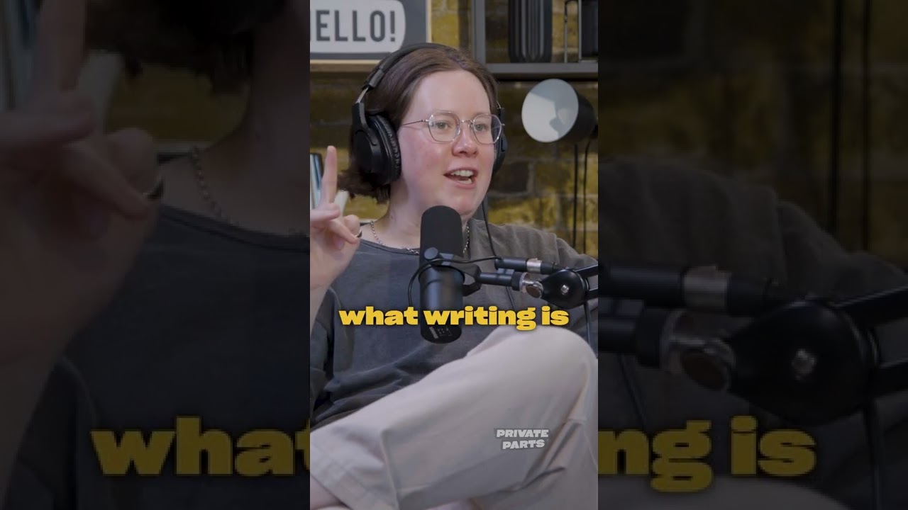 How To Write Jokes With Comedian Chloe Petts #shorts