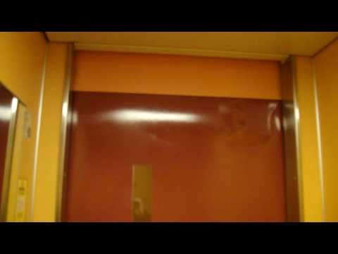 KONE Roped Hydraulic elevator @ Norralagatan 13B in Söderhamn..