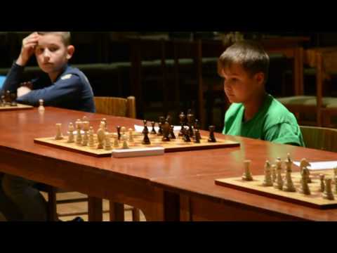 Chodovský šachový festival - simultánka naslepo s GM Martinem Petrem