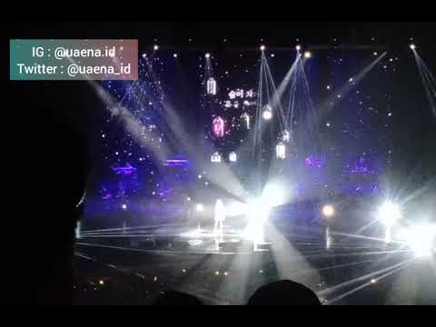 191207 아이유 IU - Lovepoem 러브포엠 in Singapore: IU 'Above the Time' in Day 2nd