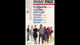 Download lagu Iwan Fals - Buku Ini Aku Pinjam (1988) mp3