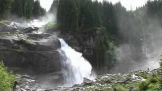 preview picture of video 'Ausflugstipp: Die Krimmler Wasserfälle'