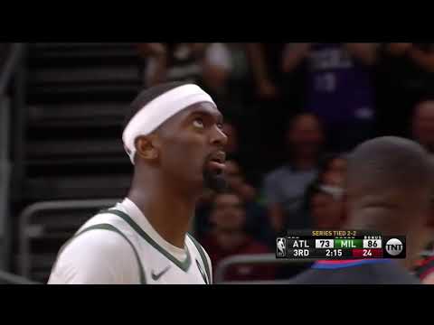 Bobby Portis is Hyping up the Bucks Crowd