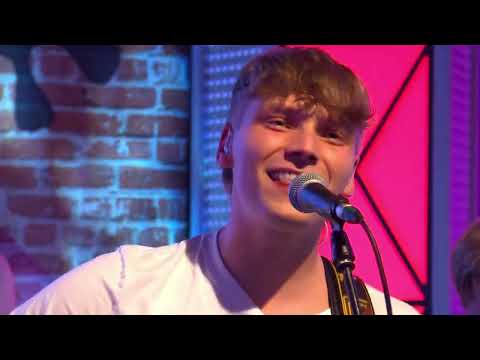 Ben Walker - Just A Boy (Live on CBBC Saturday Mashup)