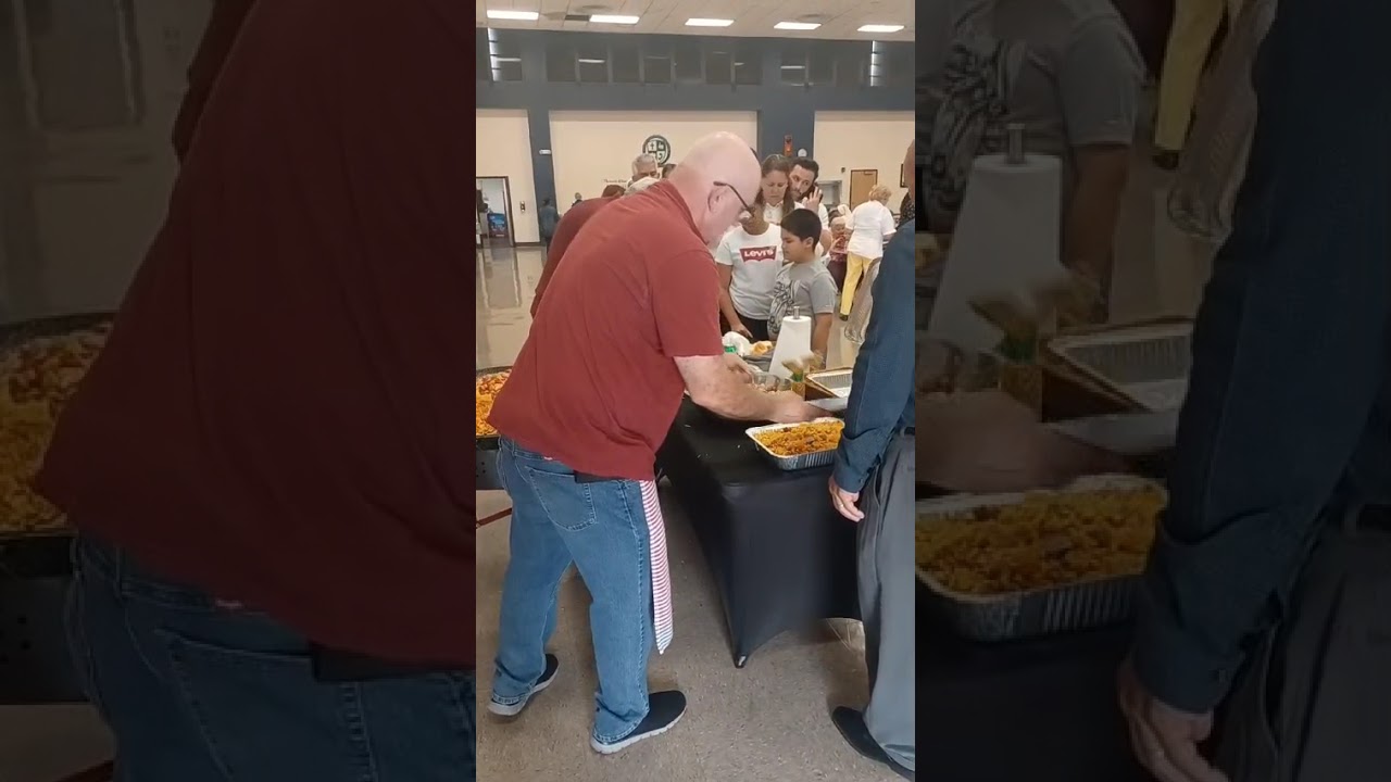 Promotional video thumbnail 1 for Paella VIP