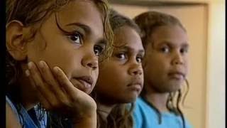 Download lagu Featurette 'Following the Rabbit Proof Fence' (Making of.) mp3 Download lagu Featurette 'Following the Rabbit Proof Fence' (Making of.) mp3