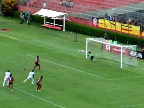 Vitória 4 X 1 Juazeiro. Gol de Uellinton (22/1/2012)