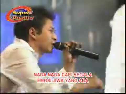 All Finalists - Idola Indonesia (Theme Song) - (Live at Konser Indonesian Idol @RCTI 2004)